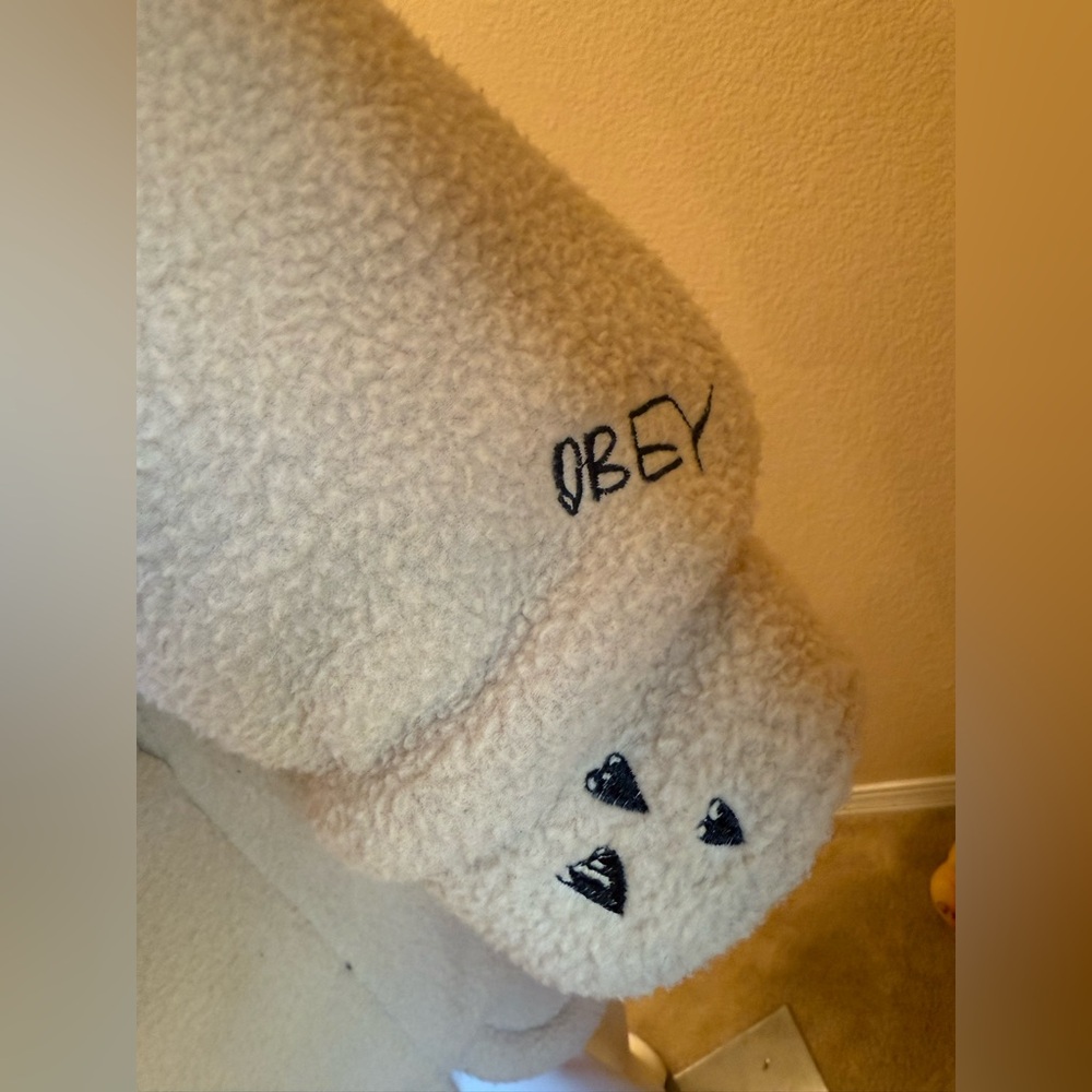 Obey Cream Sherpa Jacket with Embroidered Detail - Picture 16 of 16